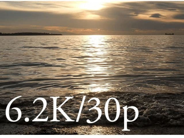 6.2K/30p 4:2:2 10-Bit Internal Recording